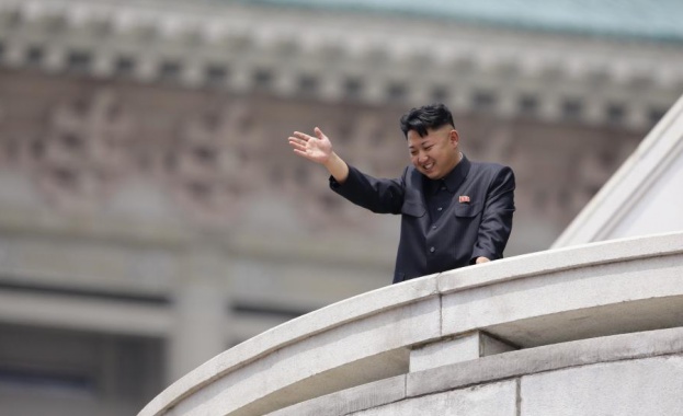 Лидерът на Северна Корея Ким Чен ун покани президента на Южна
