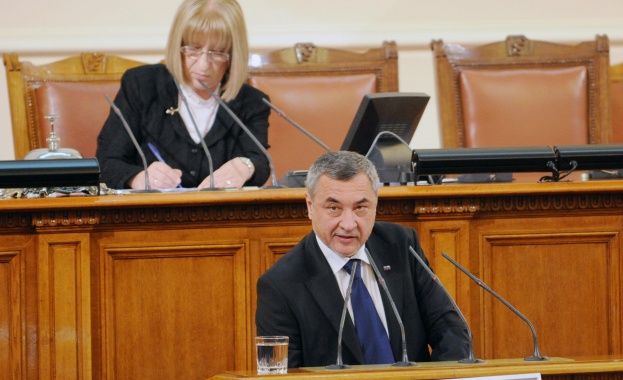 Районен съд - Бургас осъди на първа инстанция вицепремиера и