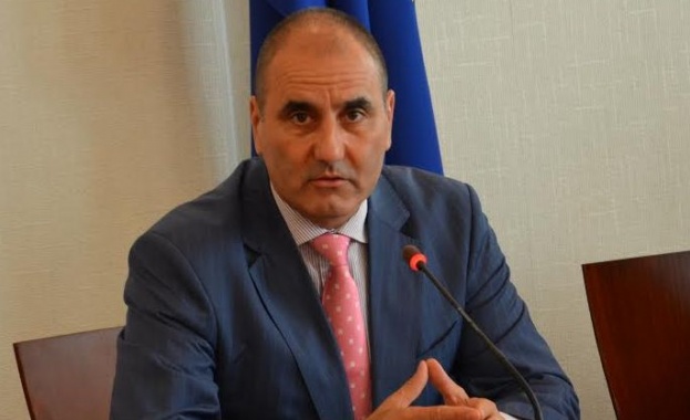 „Убеден съм, че ще намерим решение за българските полицаи, не