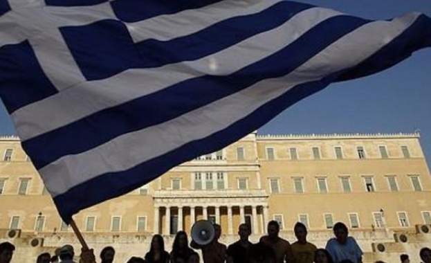 Протестни демонстрации се провеждат в Гърция от работещите в туризма