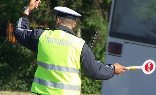 Пътна полиция може да проверява гражданите за невръчени електронни фишове