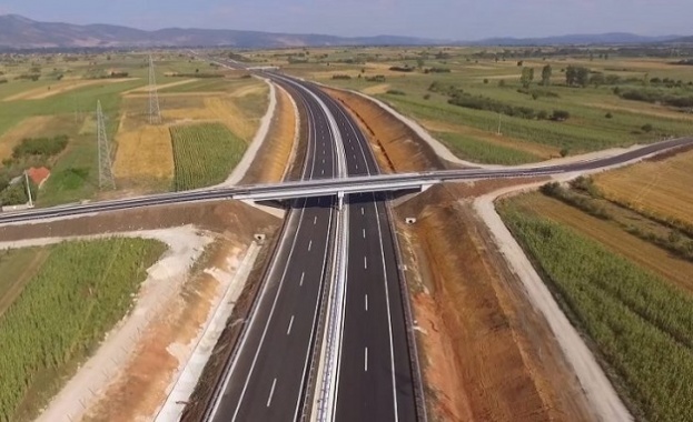Пуснаха магистралата от българо-сръбската граница до Пирот, Югоизточна Сърбия. С