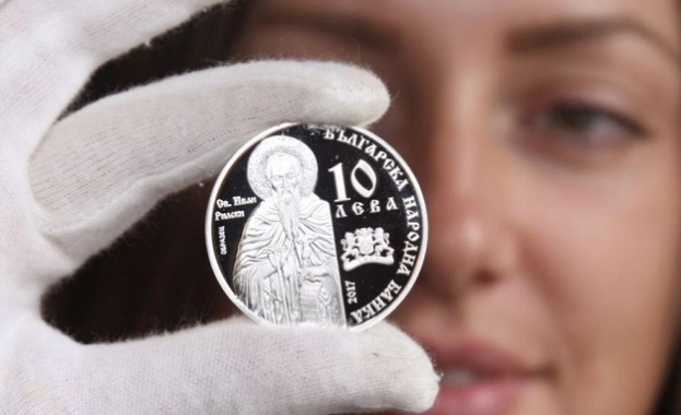 Сребърна възпоменателна монета Рилски манастир пуска в обращение БНБ. Тя