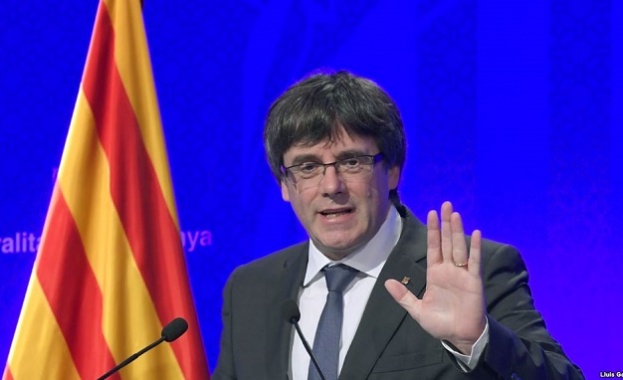 Каталунският лидер Карлес Пучдемон заяви че в скоро време ще