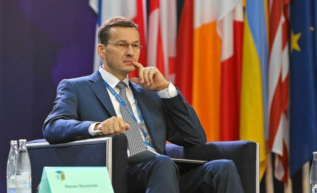 Министър-председателят на Полша Матеуш Моравецки свали от постовете им двама