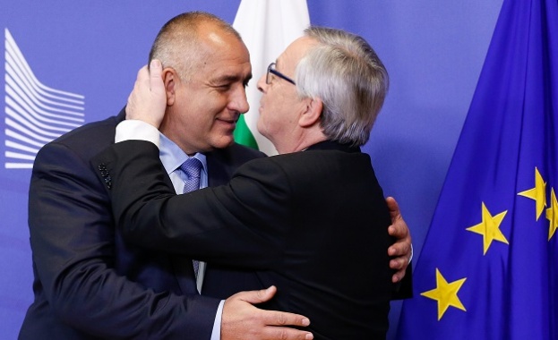 Еврокомисията се провали показно по три направления корупция на
