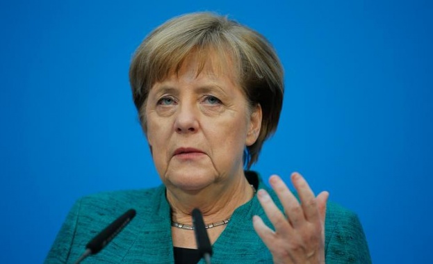 Германският канцлер Ангела Меркел призова по млади членове на нейната партия