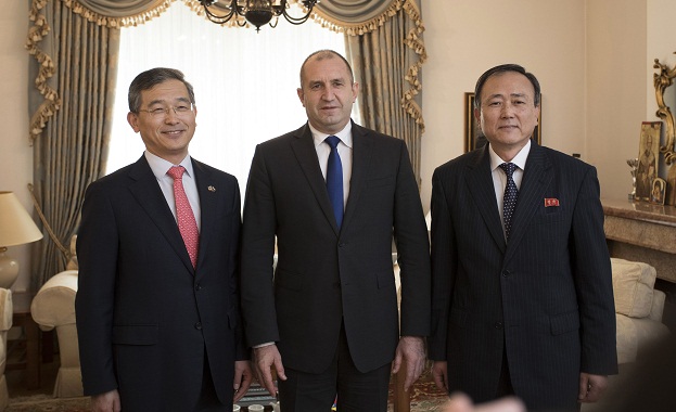 България високо цени позитивния диалог между Република Корея и Корейската