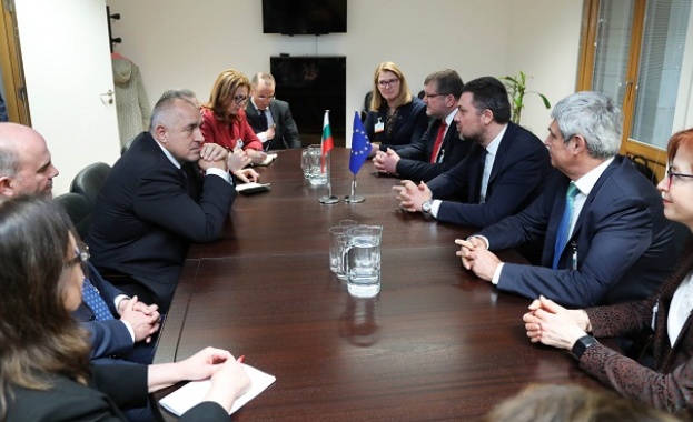 Премиерът Бойко Борисов се срещна в Брюксел с генералния секретар