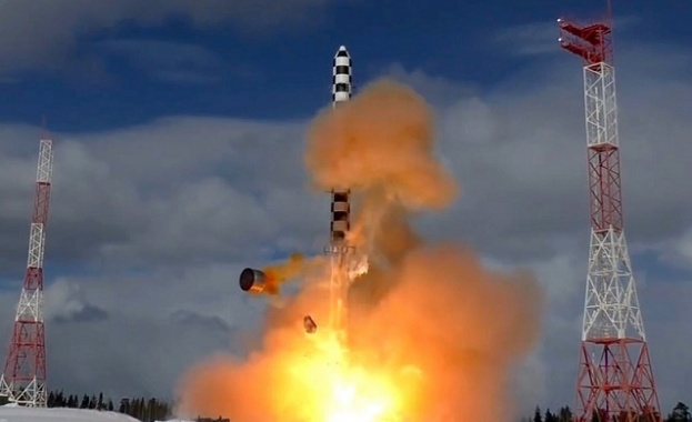 Русия изпробва успешно най-новата си междуконтинентална балистична ракета, съобщи днес