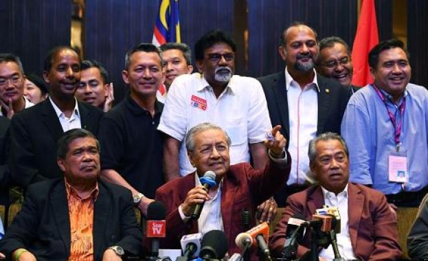 Малайзия се превърна в държавата с най-възрастен пряко избран от