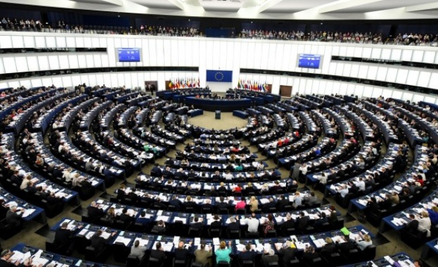 Европейският парламент отхвърли спорната реформа на авторското право в ЕС,