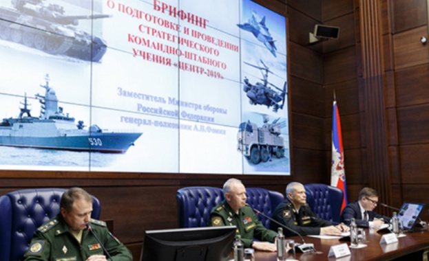 В Русия официално беше открито международното стратегическо командно щабно учение Център