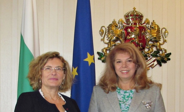 Двустранните контакти между България и Франция и предизвикателствата пред Европейския