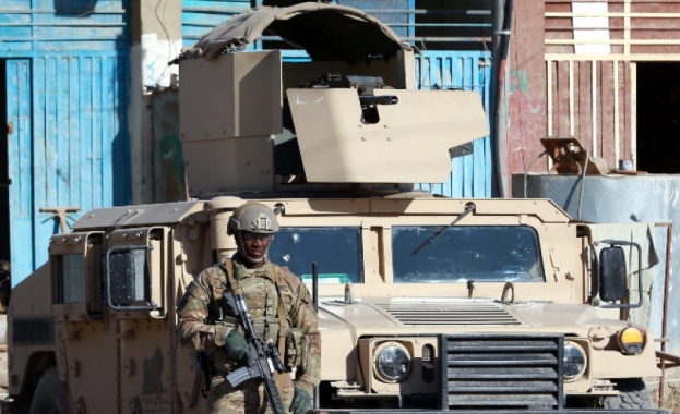Посолството на Съединените щати в Багдад е било ударено от