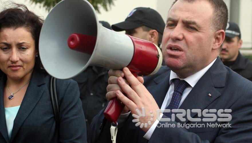 Днес,2 декември, пред Народното събрание се организира протест на тютюнопроизводителите 