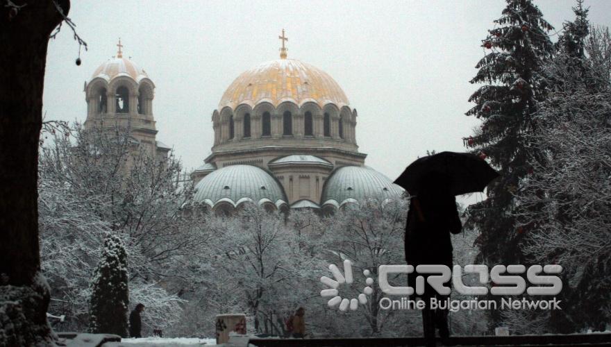 Сняг,зима, храм Александър Невски