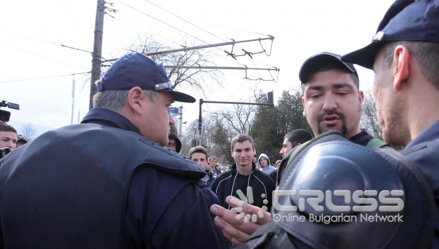 Днес,27 март,в София от четири точки започна националният протест срещу високите цени на горивата. 