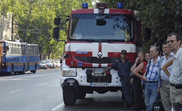 Пожар горя в къща в Трявна заради небрежност 