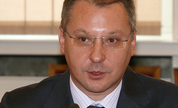 Финансови инспектори написаха 16 акта на Сергей Станишев