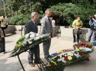 Днес,6 септември,Столичната община и Общонародно сдружение „Мати Болгария&quot; организираха традиционното шествие-поклонение, посветено на 125-годишнината от Съединението на Източна Румелия с Княжество България.Кметът на София Йорданка Фандъкова положи ц