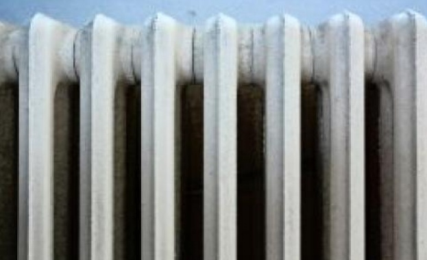 Откраднаха 400 радиатора от ремонтиращи се училища и детски градини в Хасково