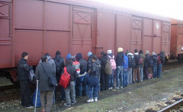 29 незаконно влезли в страната ни са задържани в Банкя