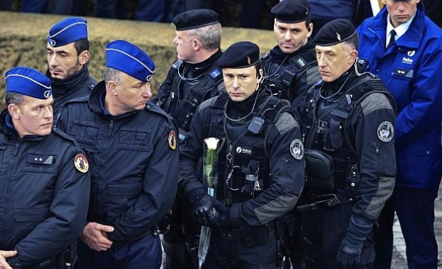 В Белгия задържаха осем души по подозрение, че подготвят нападение