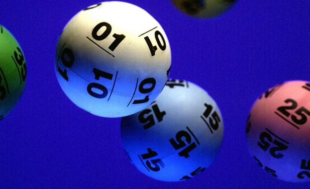 Американец от град Детройт удари джакпота в лотария след като