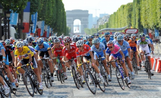 Таксиджии заплашват да бойкотират германския отбор на Тур дьо Франс