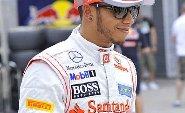 Хамилтън изравни рекорда на Шумахер с полпозишън в Белгия