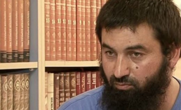 Ахмед Муса Ахмед е оказвал логистична подкрепа на чужденци да се присъединят към армията на ИДИЛ