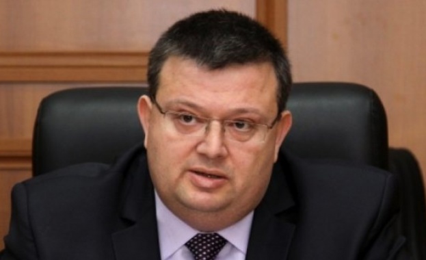 МВР е проверявало Марков две години