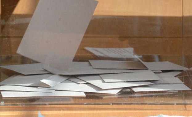 Двама кандидати за кмет на Варна финално подписаха обща жалба за касиране на изборите