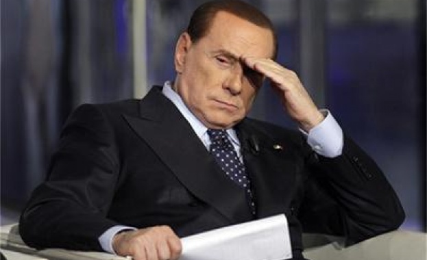 Забраниха на Берлускони да посещава Украйна