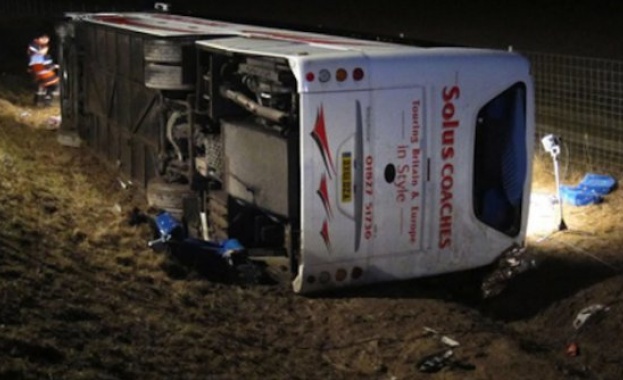 Петима загинали при автобусна катастрофа в Турция