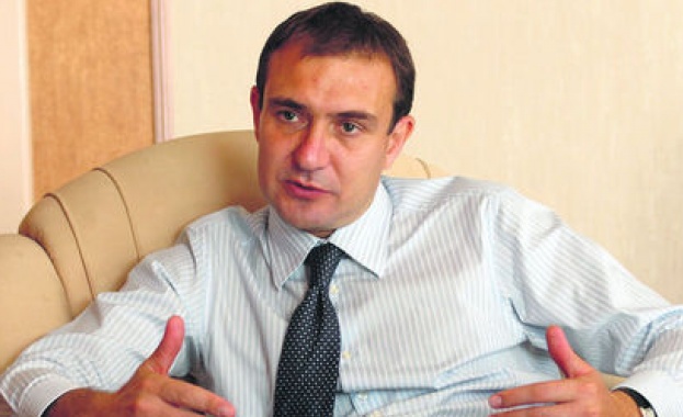 Борислав Гуцанов: БСП няма да сменя лидера си преди изборите