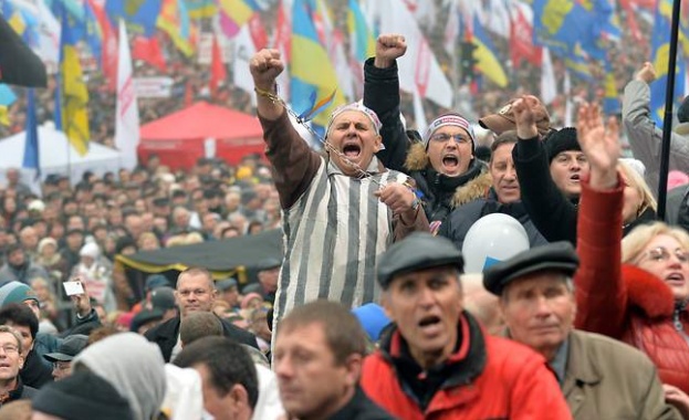 Ранобудните правят филм за протеста в Украйна 