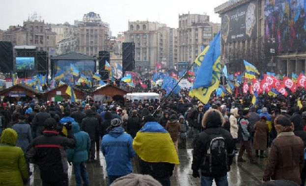 200 000 човека се събраха на площада в Киев