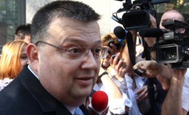 Сотир Цацаров: Предложението за явен вот при гласуване във ВСС е конструктивно