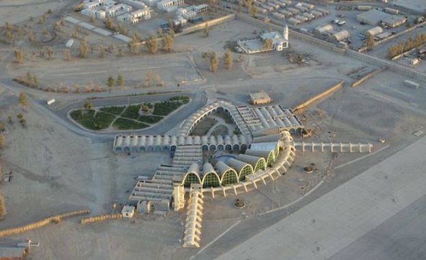 НАТО върти таен затвор на международното летище в Кандахар?