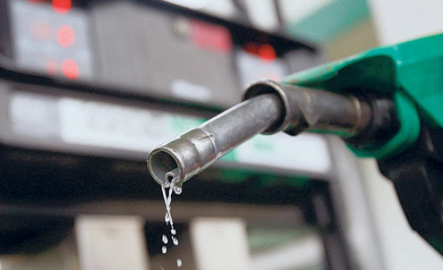 6 хил. литра гориво без документи задържаха на паркинг в Шуменска област 