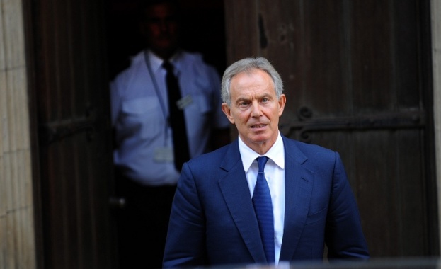 Британски политици призоваха Тони Блеър да се оттегли от поста на специален пратеник в Близкия Изток