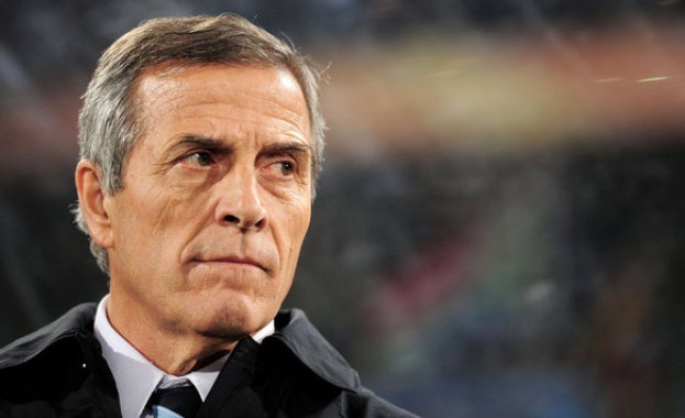 Треньорът на Уругвай подаде оставка заради Суарес