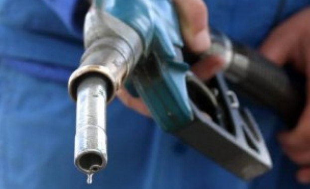 6 074 литра нелегално гориво задържаха на Митница Югозападна