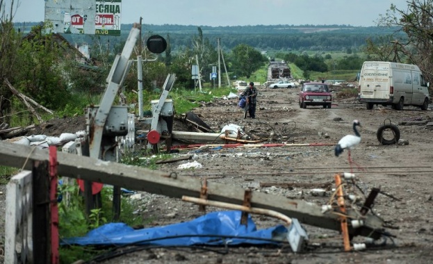 Опълченците обкръжиха украинските военни в южната част на Луганска област