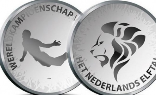 Монета с гола на Робин ван Перси стана хит в Холандия