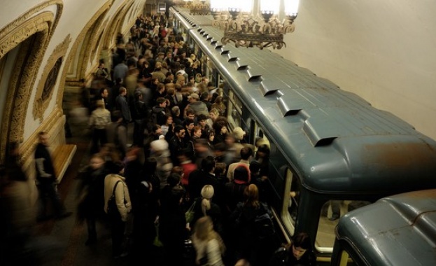 Най-малко 50 души пострадаха при авария в московското метро