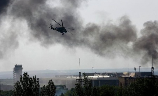 Силни експлозии събудиха Донецк