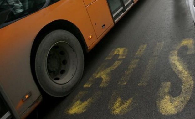 Четири автобуса в София променят маршрутите си